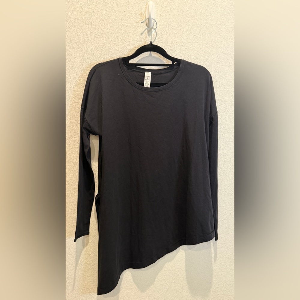 Lululemon To the point LS long sleeve net black